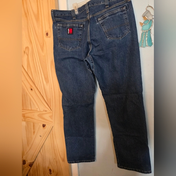 Wrangler® RIGGS Workwear® Advanced Comfort Five Pocket Jean Sz 38W X 32L - Picture 6 of 7
